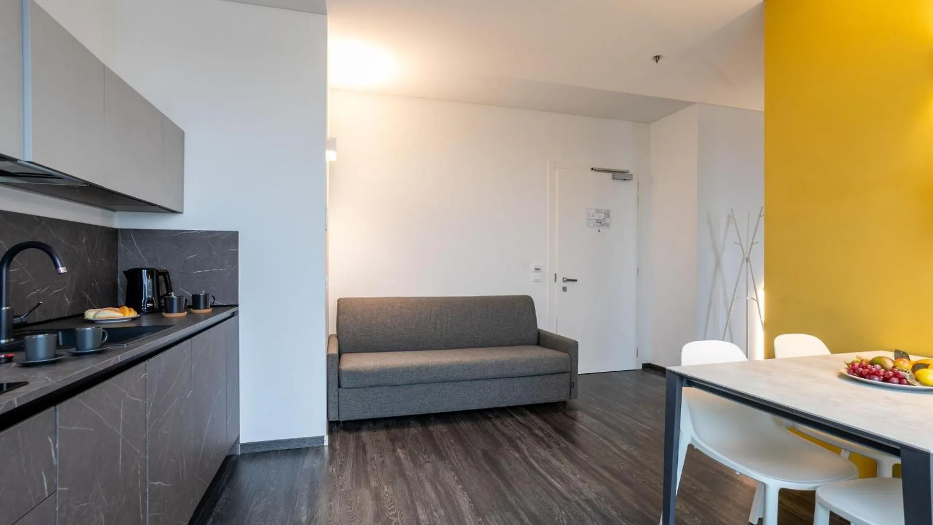 Apartment Htm Venice Suite By Halldis Mestre Italy