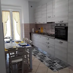 Gala , Fiumicino Italia