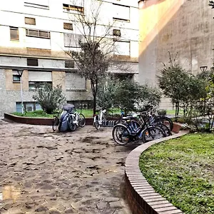 E-milan Zona Tortona , Milán Italia
