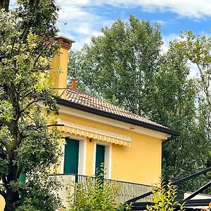 Annahouse, 25 Minutes By Train From Venice Appartamento