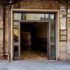 Metropolitan Panoramic , Nápoles Italia
