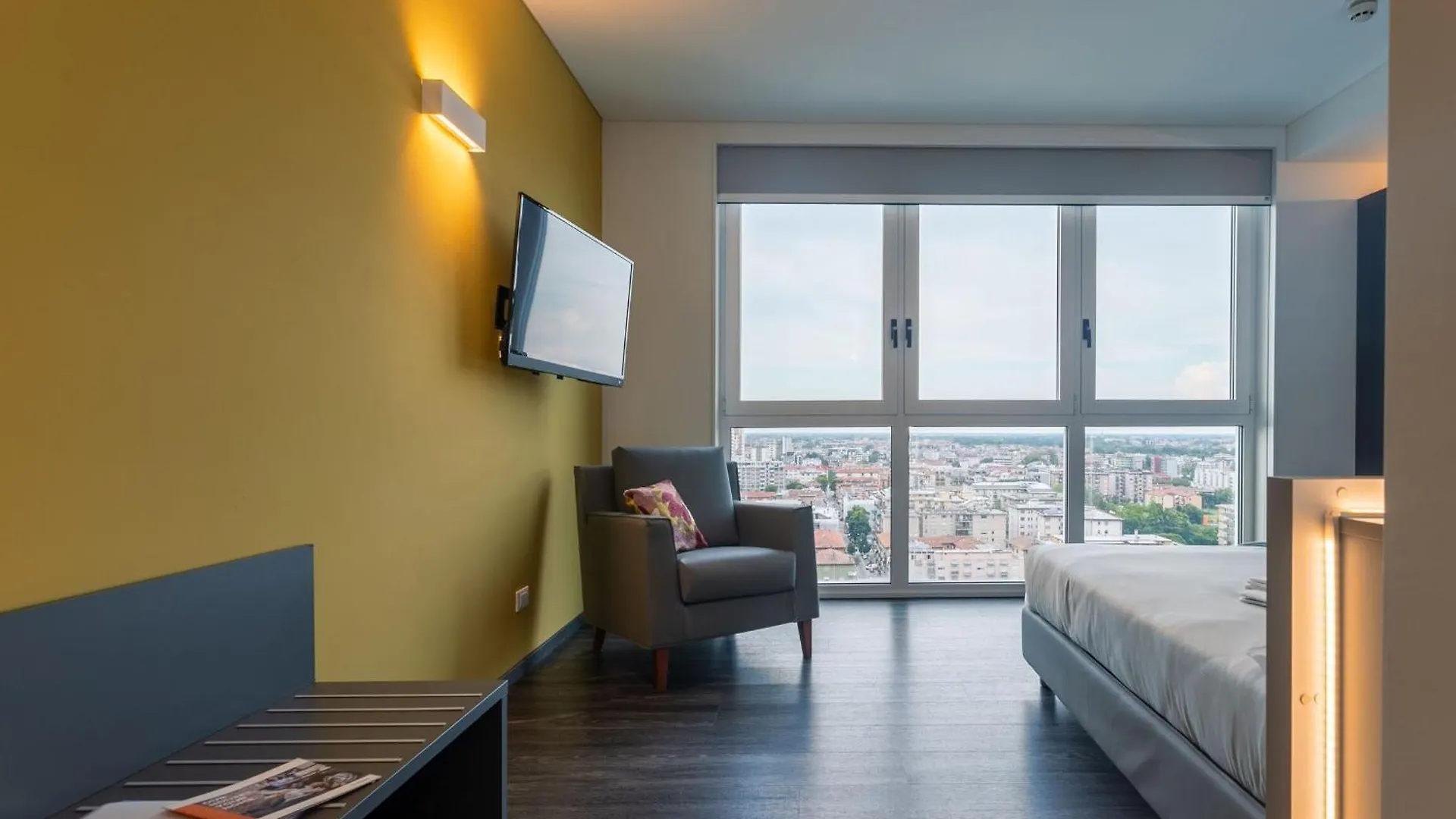 Htm Venice Suite By Halldis Mestre
